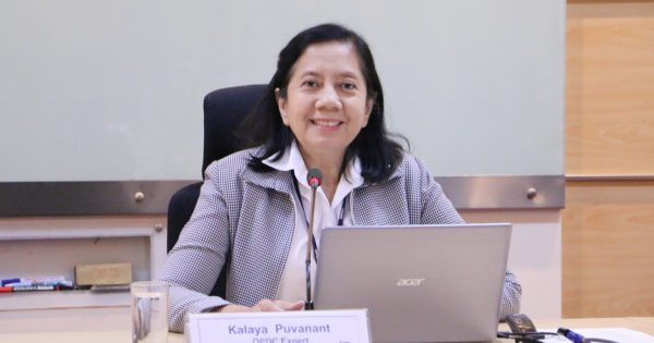 สถาบันเทคโนโลยีแห่งเอเชีย (AIT) นำคณะเจ้าหน้าที่มหาวิทยาลัย Dhaka จากสาธารณรัฐประชาชนบังกลาเทศ มาศึกษาดูงานและฟังบรรยายสรุปเกี่ยวกับการพัฒนาระบบราชการ