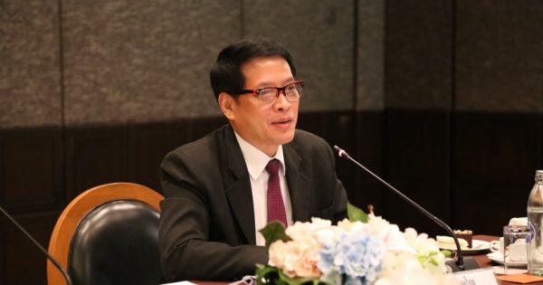 นายณรงค์ บุญโญ ที่ปรึกษาการพัฒนาระบบราชการ เป็นประธานการประชุมรับฟังความคิดเห็นเพื่อยกระดับการบริหารราชการในพื้นที่จังหวัดให้มีความคล่องตัวในการบริหารระบบงาน ระบบเงิน และระบบกำลังคน (จังหวัดพันธุ์ใหม่ : High Performance)