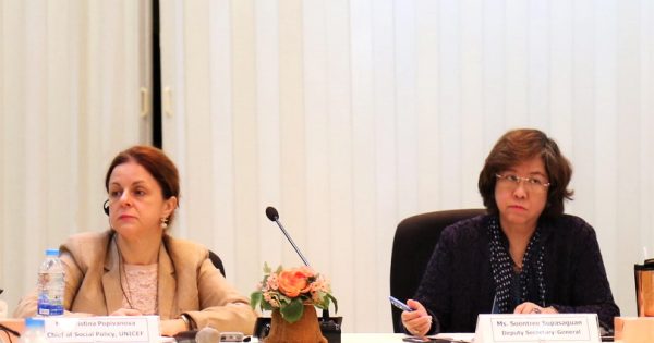 สำนักงาน ก.พ.ร. จัดการประชุมสรุปผลการประชุมหารือ (Scoping Mission) เกี่ยวกับการเสริมสร้างขีดความสามารถบุคลากรภาครัฐด้านการบริหารที่มุ่งเน้นผลสัมฤทธิ์ (Result-Based Management – RBM) และหลักการวางแผนเชิงยุทธศาสตร์ การกำกับและการจัดสรรงบประมาณที่เป็นรูปธรรม สำหรับยุทธศาสตร์ที่ 1 ของแผนพัฒนาเศรษฐกิจและสังคมแห่งชาติ ฉบับที่ 12: ด้านการพัฒนาทรัพยากรมนุษย์