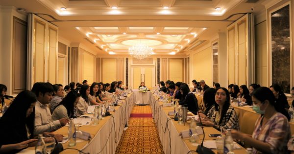 สำนักงาน ก.พ.ร. จัดประชุมรับฟังความเห็นแนวทางการยกเลิกใบอนุญาตและค่าธรรมเนียมในการออกใบอนุมัติ อนุญาต ของทางราชการ